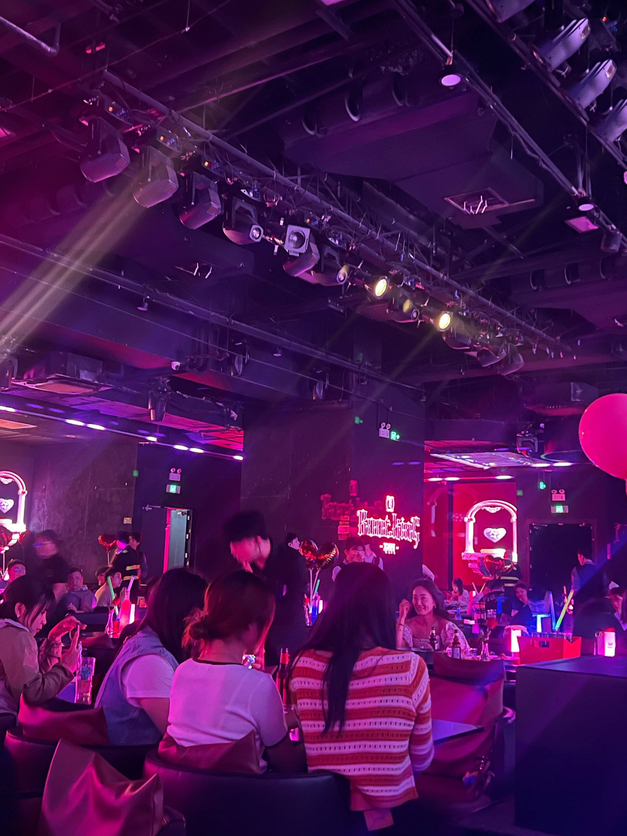 丽江商务ktv引领商务ktv新模式-古城区ktv预定